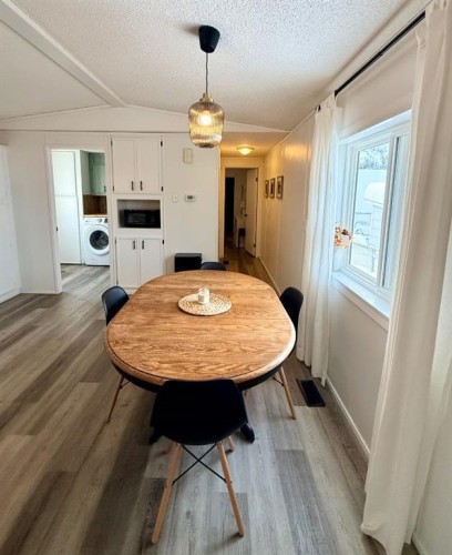 10309 103 Ave, La Crete, AB - Indoor Photo Showing Dining Room