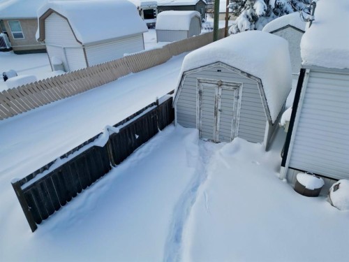 10309 103 Ave, La Crete, AB - Outdoor