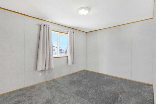 12134 97B Street, Grande Prairie, AB - Indoor Photo Showing Other Room