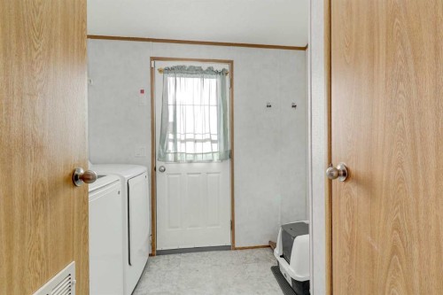 12134 97B Street, Grande Prairie, AB - Indoor Photo Showing Laundry Room