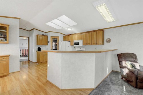 12134 97B Street, Grande Prairie, AB - Indoor Photo Showing Kitchen