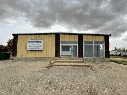 5124 47 Avenue  Spirit River, AB T0H 3G0