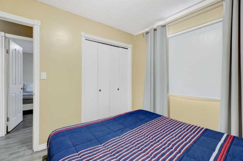 12129 94A Street, Grande Prairie, AB - Indoor Photo Showing Bedroom