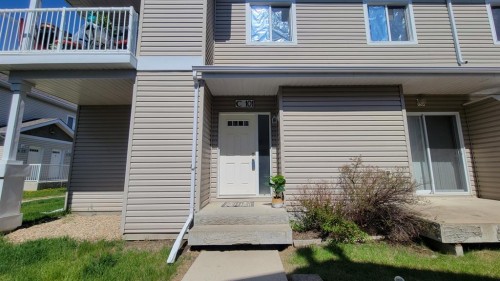 101C-8640 103 Avenue, Grande Prairie, AB - Outdoor