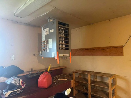 4317 54 Street, Grimshaw, AB - Indoor