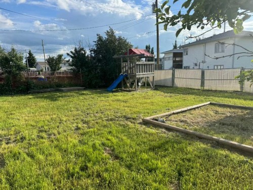 4317 54 Street, Grimshaw, AB - Outdoor