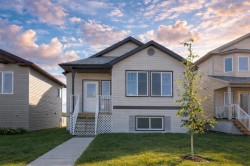 8867 75 Avenue  Grande Prairie, AB T8X 0H8