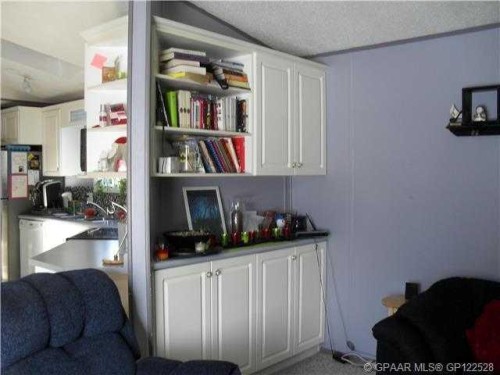 902 2B Street Se, Manning, AB - Indoor