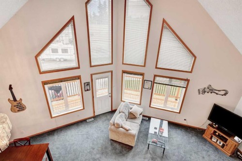 10816 Stern Cres, Grande Cache, AB - Indoor Photo Showing Other Room