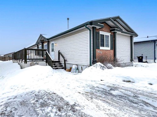 9009 90 Avenue  Grande Prairie, AB T8X 0C4