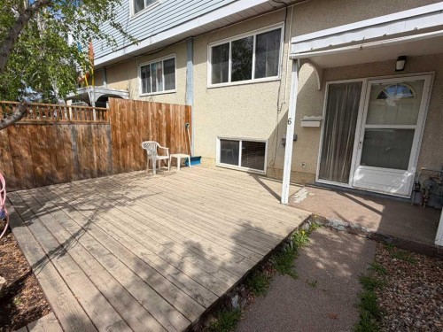 #6-8808 96 Street, Peace River, AB - Outdoor With Exterior