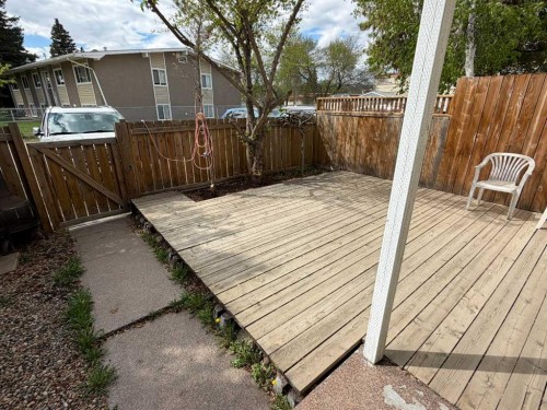 #6-8808 96 Street, Peace River, AB - Outdoor With Exterior