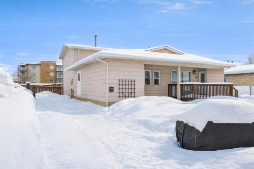 9707 92A Street  Grande Prairie, AB T8V 4N3