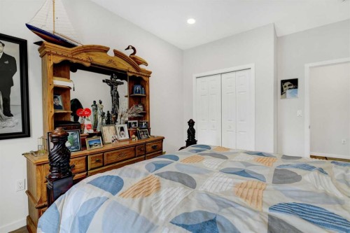 5206 48 Street, Valleyview, AB - Indoor Photo Showing Bedroom