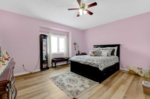 5206 48 Street, Valleyview, AB - Indoor Photo Showing Bedroom