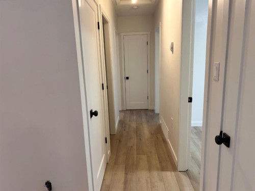 11400 105 Avenue, Fairview, AB - Indoor Photo Showing Other Room