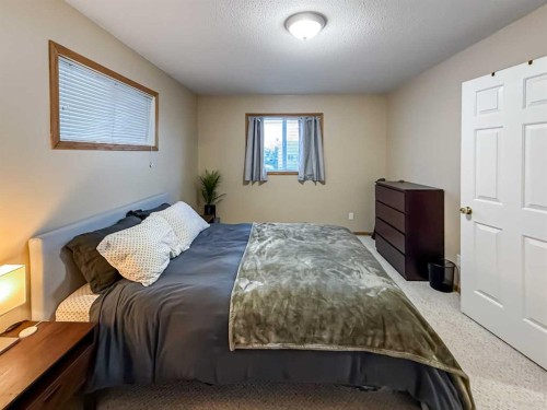 9002 63 Avenue, Grande Prairie, AB - Indoor Photo Showing Bedroom