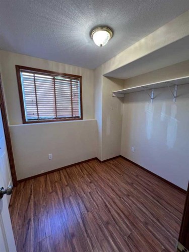 #3-1006 3Rd Avenue, Beaverlodge, AB - Indoor Photo Showing Other Room