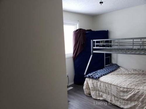 10850 98 Ave, Grande Cache, AB 