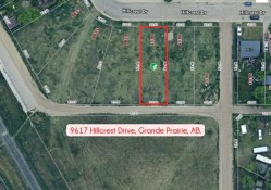 9617 Hillcrest Drive  Grande Prairie, AB T8V 1A6