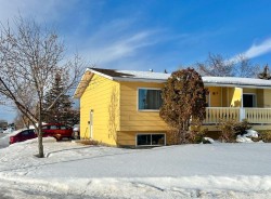 11702 94A Street  Grande Prairie, AB T8V 4R9