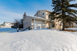 11817 96A Street  Grande Prairie, AB T8V 3R2