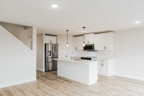 11421 95 Street, Clairmont, AB - Indoor Photo Showing Kitchen With Stainless Steel Kitchen With Upgraded Kitchen