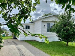 90-8060 100 Street  Grande Prairie, AB T8V 2N9