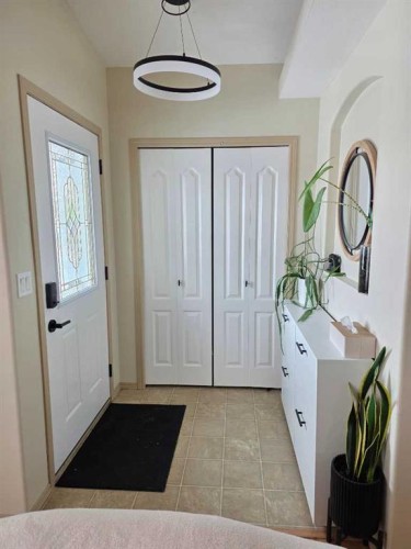 58 Pinnacle Crossing, Grande Prairie, AB - Indoor Photo Showing Other Room