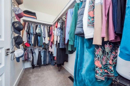 8861 85A Avenue, Grande Prairie, AB - Indoor With Storage