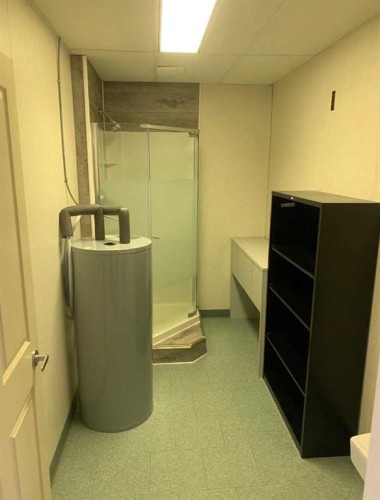 301 3Rd Avenue West, Beaverlodge, AB 