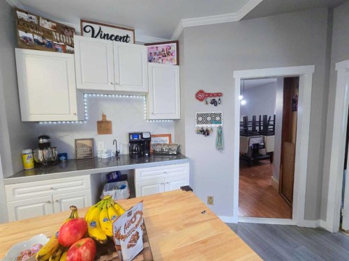 4704 47 Avenue, Spirit River, AB - Indoor Photo Showing Other Room