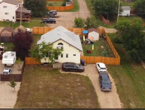 4704 47 Avenue, Spirit River, AB - Outdoor