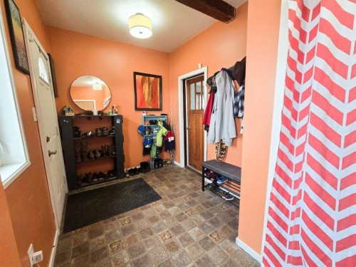4704 47 Avenue, Spirit River, AB - Indoor Photo Showing Other Room