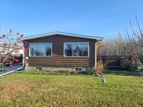 411 4Th Street, Mclennan, AB - Outdoor