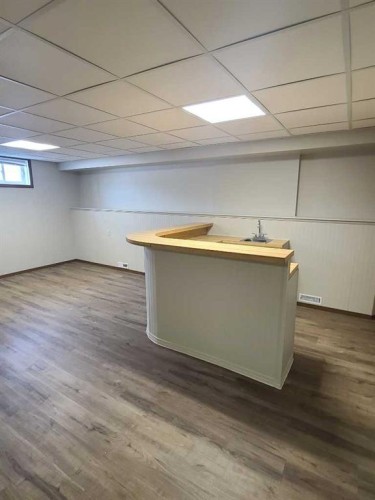 411 4Th Street, Mclennan, AB - Indoor Photo Showing Other Room