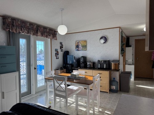 10405 99 Street, Fairview, AB - Indoor