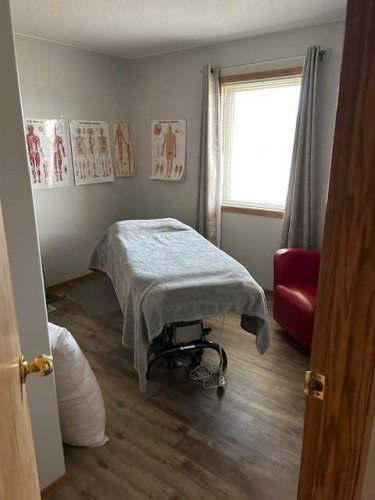 18142 Township Road 1102, Rural Mackenzie County, AB - Indoor Photo Showing Bedroom