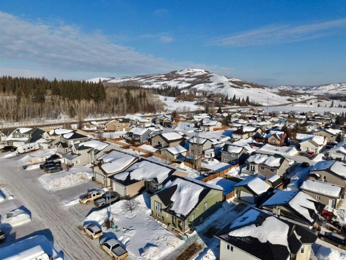 9122 130 Avenue, Peace River, AB - Outdoor With View