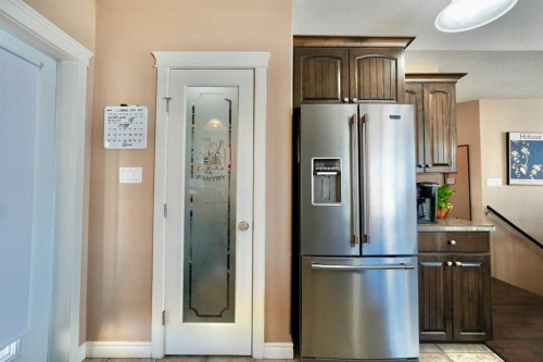 9122 130 Avenue, Peace River, AB - Indoor