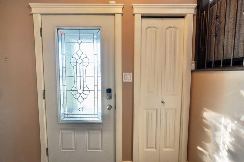 9122 130 Avenue, Peace River, AB - Indoor Photo Showing Other Room