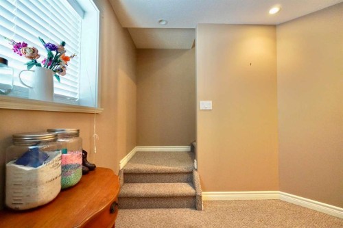 9122 130 Avenue, Peace River, AB - Indoor Photo Showing Other Room