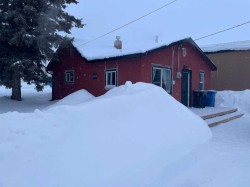 10915 104 Ave Avenue  Fairview, AB T0H 1L0