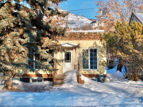 10509 101 Street, Peace River, AB - Outdoor