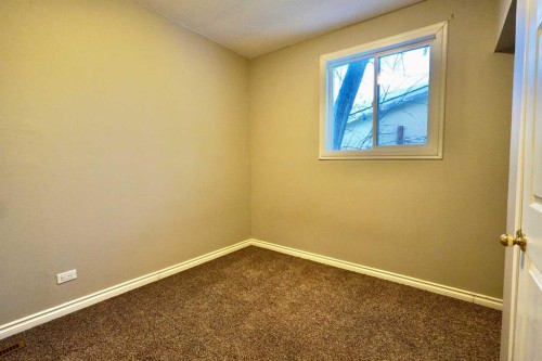 10509 101 Street, Peace River, AB - Indoor Photo Showing Other Room