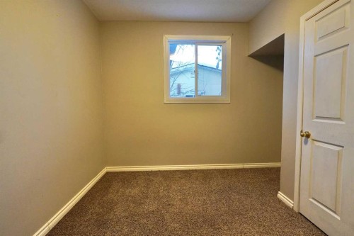 10509 101 Street, Peace River, AB - Indoor Photo Showing Other Room