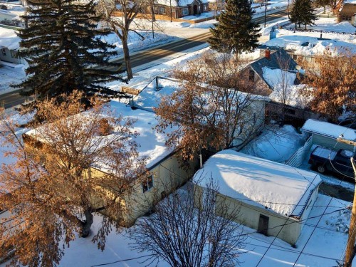 10509 101 Street, Peace River, AB - Outdoor