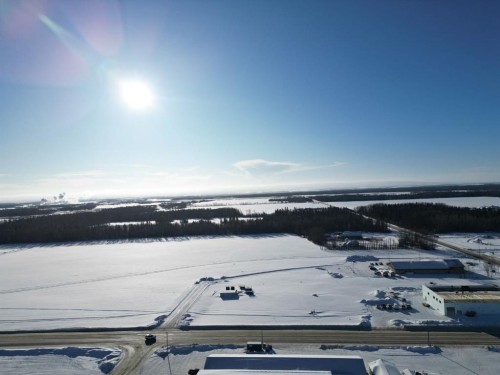 9901 94 Ave, La Crete, AB 