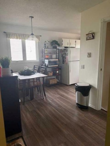 11510 Manning, Grande Cache, AB - Indoor