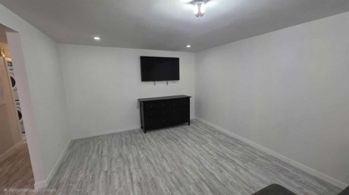 114 3 Avenue, Mclennan, AB - Indoor Photo Showing Other Room